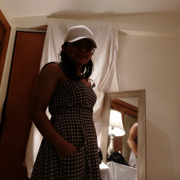 White Hat - Picture 4 of 7